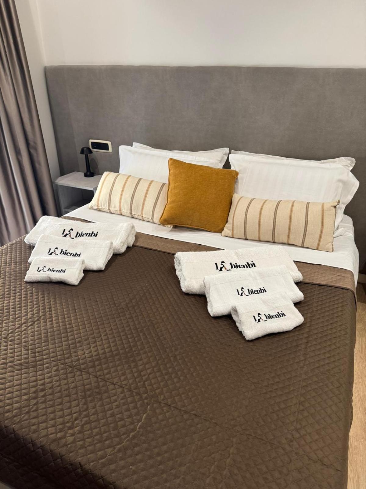 Labienbi' Hotel Козенца Екстериор снимка
